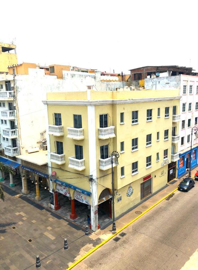 Hotel Puerta De Mar Veracruz Exterior photo